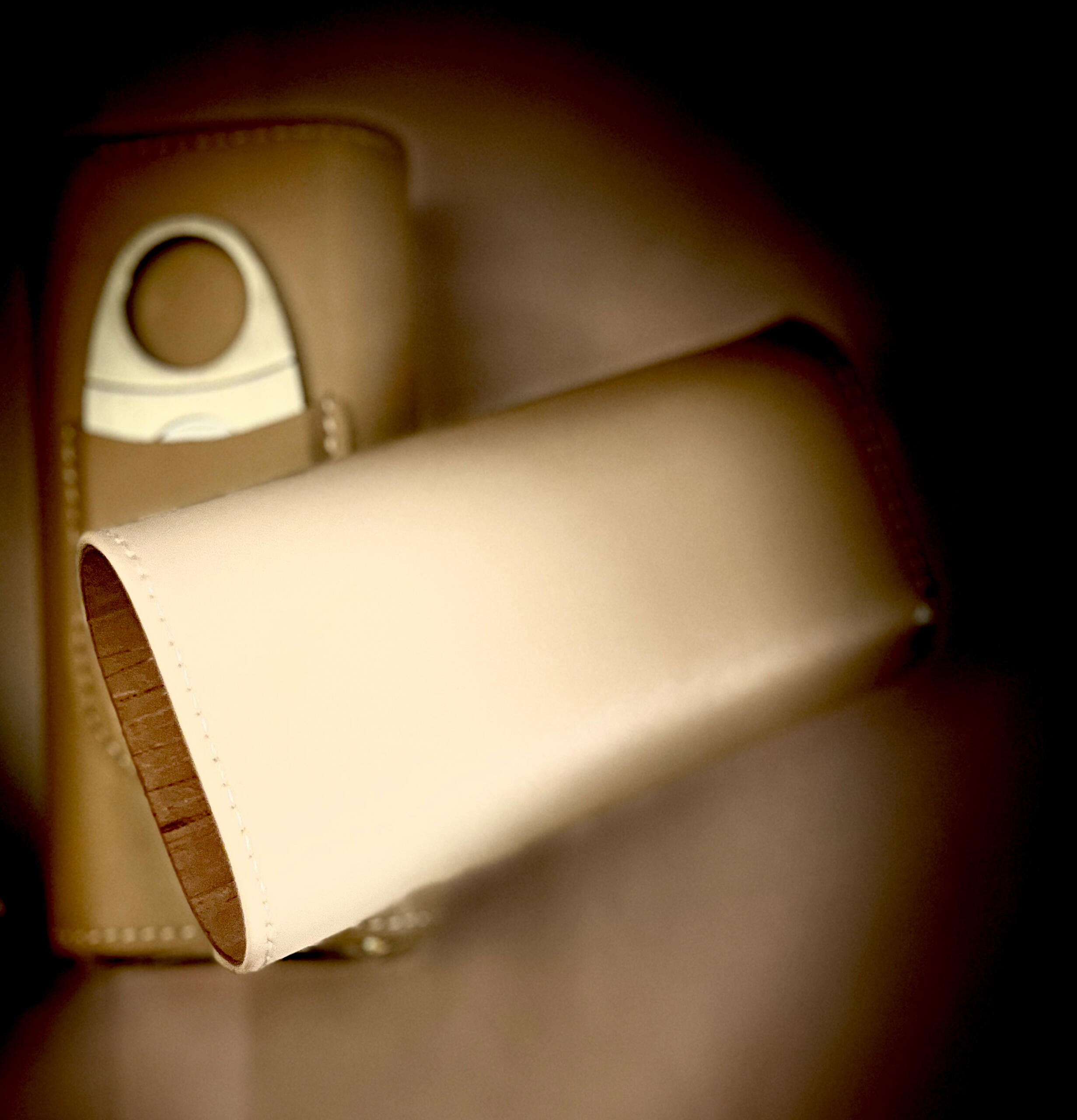 Beige Cigar Case with Cutter - Image 2