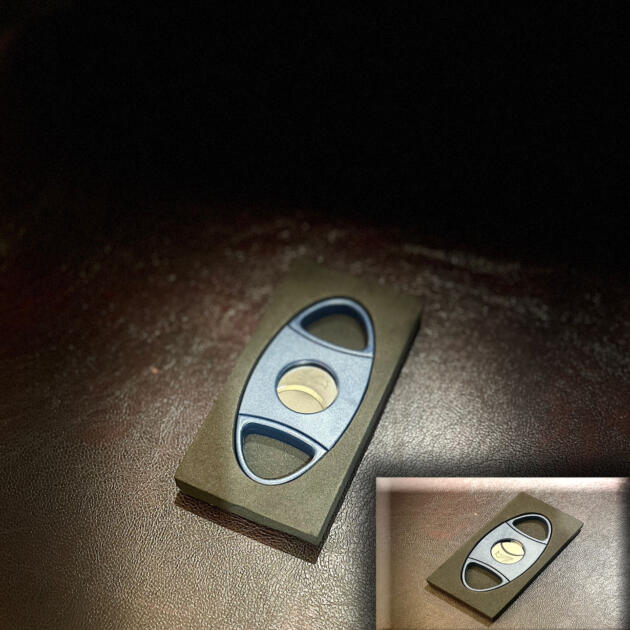 Blue Crocodile Cigar Cutter