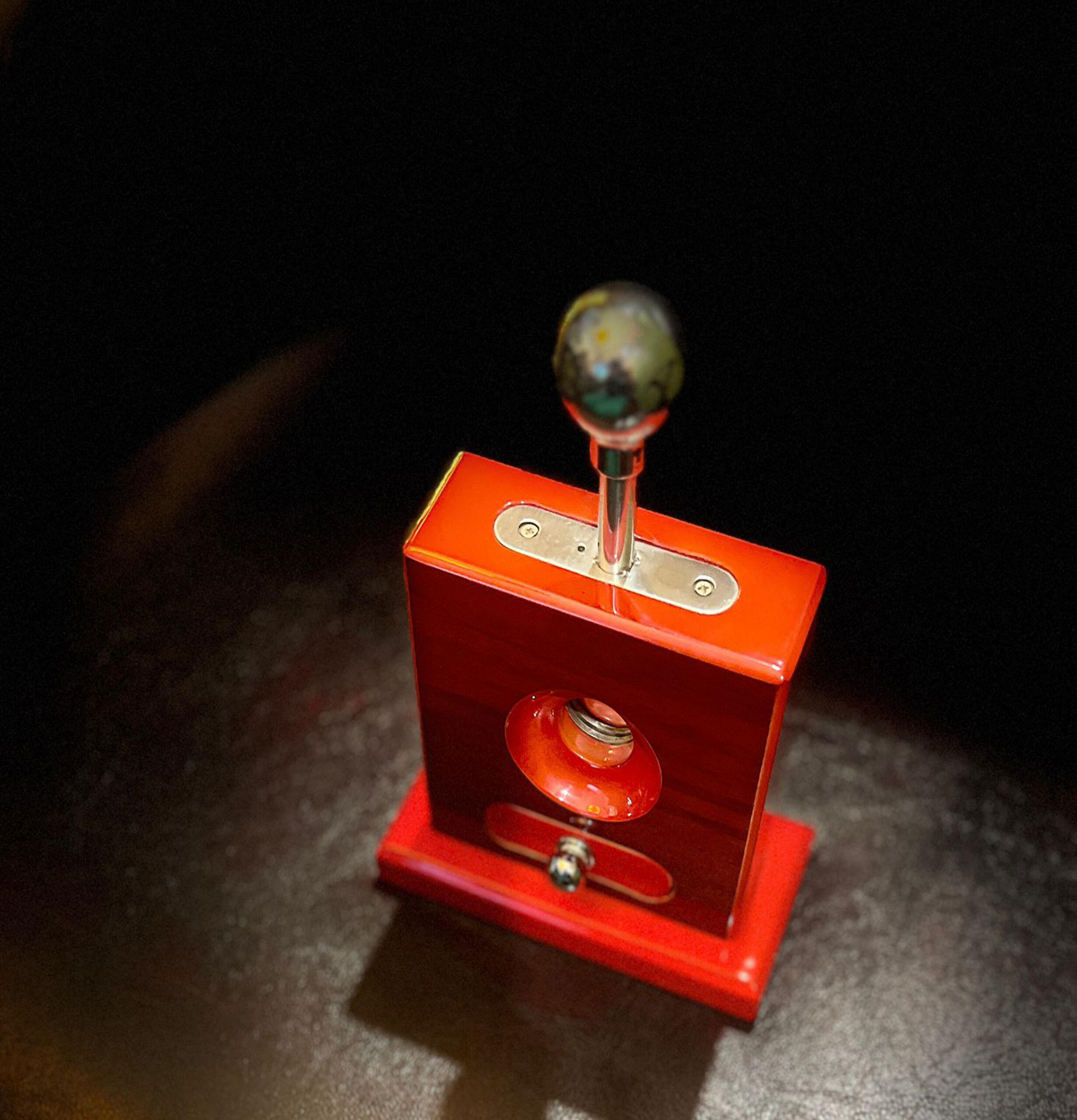 Desk Top Cigar Cutter