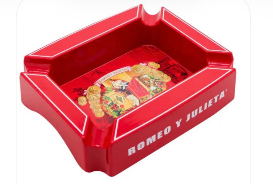 Romeo y Julieta Melamine 4-Finger Ashtray - Image 4