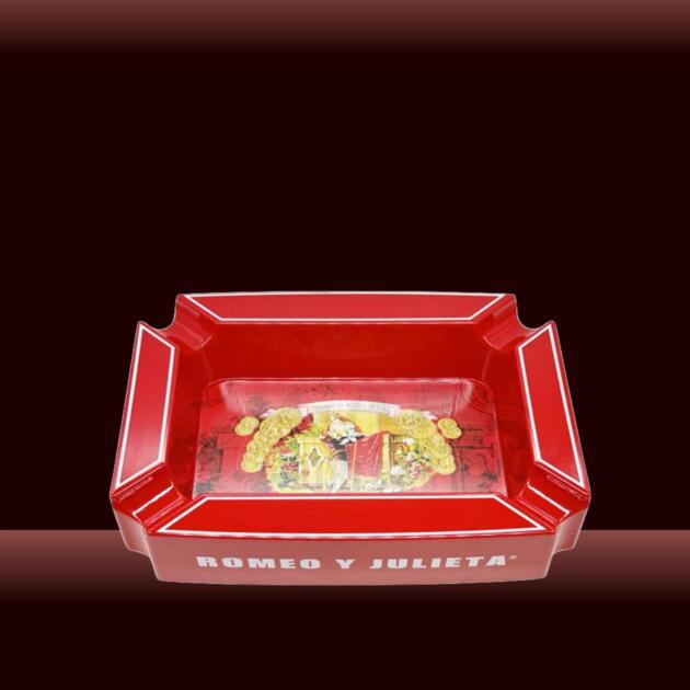 luxury cigar ashtray in India Romeo y Julieta